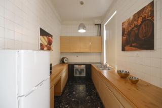 FLH Porto Classic Apartment with Terrace & Parking - 2