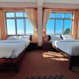 Darjeeling Heights - A Boutique Mountain View Homestay - 2