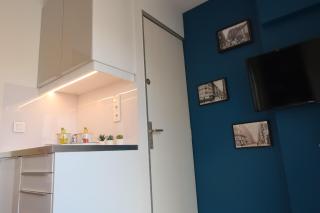 Paris 17 - Coeur Batignolles - Beau studio 10 m2 -110 sqf - Etat neuf - Calme - Idéal une personne - single occupancy - Paris - 3