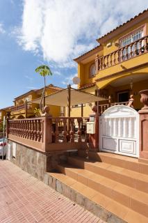 LUXURY VILLA PLAYA DUQUE, PRIVATE POOL & AIRCON, Costa Adeje, Tenerife - 7