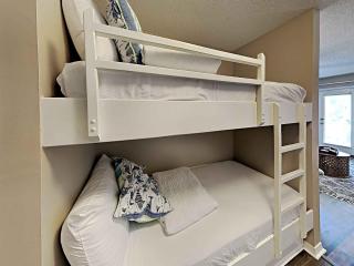 Grand Caribbean Destin #210 East - 1