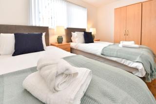 Just Stay Wales - Meridian Wharf, Marina View - 2 Bed Apartment - Swansea - 5