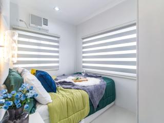 Galena by J&J (1BR . Wi-Fi . Netflix . Pool ) - Banilad - 9