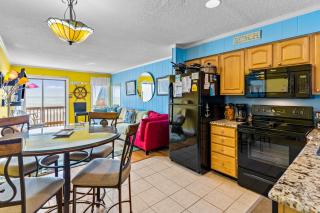 275 W First St #22F - 5
