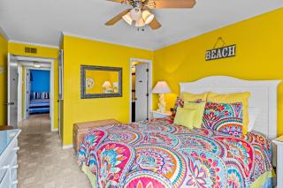 275 W First St #22F - 2