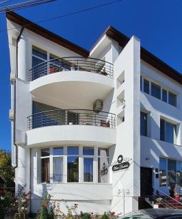 Boutique Vila White Duchess - 8