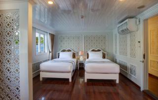 Signature Royal Halong Cruise - 9