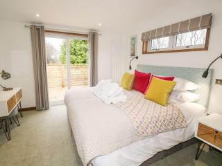 2 Meadow Retreat - 1