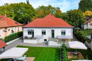 Villa Garden - Eger - 0