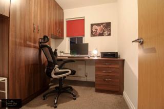 Nice 2 bed house, office, Wi-Fi, free parking - Belfast - 4