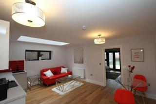 Lovely One Bed Apartment-Near All Transport-Village-FreeParking - 1
