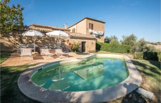 3 Bedroom Amazing Home In Montalcino - Montalcino - 0