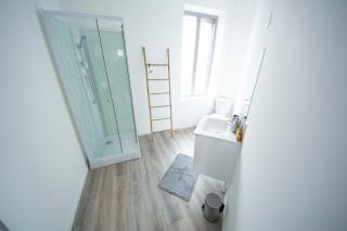 IVOIRIA !!! SUBLIME Studio HOME STAGING AU CENTRE VILLE !!! - Saint-Quentin - 8