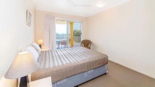 Bindaree unit 7 - Yamba - 5