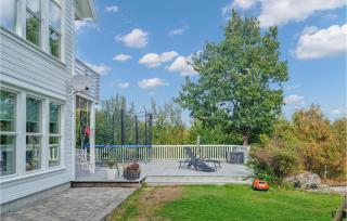 4 Bedroom Nice Home In Farsund - Farsund - 2