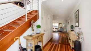 Calliope Beach House - 8