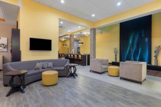 Best Western Plus North Platte Inn & Suites - North Platte - 9