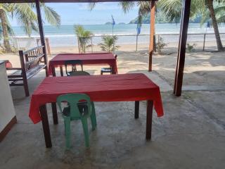 Bucana beachfront guesthouse - El Nido - 2