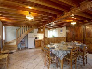 Gîte spacieux avec terrasse, poêle à bois, parking privé, et jardin fermé, animaux acceptés - FR-1-496-28 - Saint-Bonnet-le-Courreau - 8