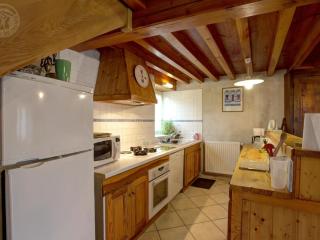 Gîte spacieux avec terrasse, poêle à bois, parking privé, et jardin fermé, animaux acceptés - FR-1-496-28 - Saint-Bonnet-le-Courreau - 7