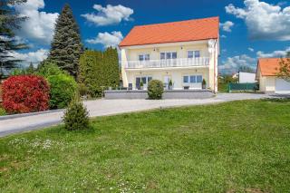 Apartment in Cserszegtomaj - Balaton 43108 - Cserszegtomaj - 0