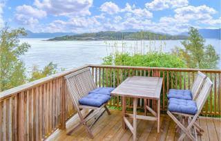 1 Bedroom Nice Home In Skånevik - 2