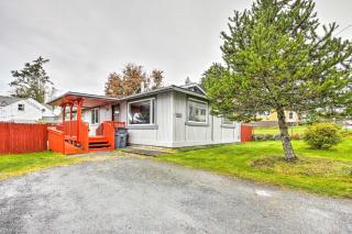 Walkable Sitka Getaway w/ Community Perks! - Sitka - 0