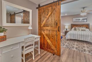 Cozy Haven Attached to Million Home - South Tampa - Tampa - 3