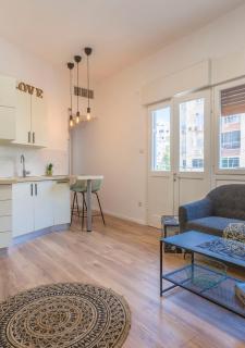 1B Patio beach house premium location w/2 balcony - Tel Aviv - 6