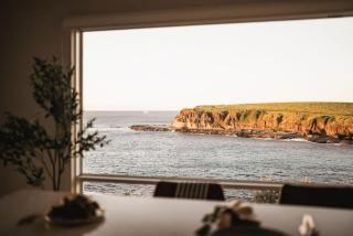 42 Loves Bay 5 Bedroom Sea cliff View House with Pool - Kiama - 0
