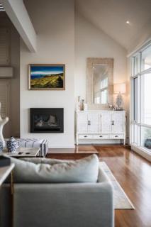 42 Loves Bay 5 Bedroom Sea cliff View House with Pool - 3