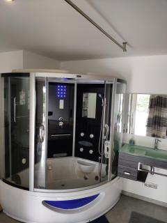 Loft Zen SPA Balneo Parking Gratuit Sauna Hammam Billard - Agen - 6