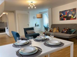 Carillon by BestChoice - Old City - Self Check-in with PARKING option - Graz - 6