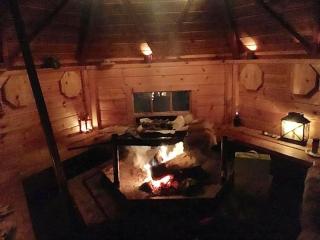 StugaNäraKungsberget - mysig stuga med kamin, grillkåta och vedbastu - 3
