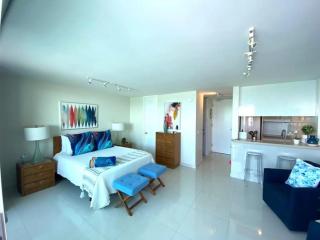 KASA Terrace Studio Breathtaking Ocean Views - San Juan - 2