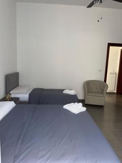 Holiday House Napoli - Naples - 2
