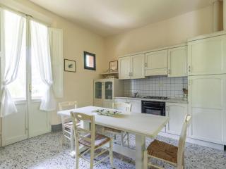 Holiday Home Tuscany with Pool Access - Marti - 9
