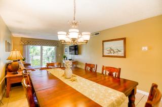 Ocean view condo in beachfront resort with WiFi, central AC, 2 pools, & tennis - St. Augustine - 1