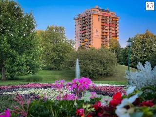 Parkblick - Therme Wien - gratis Parken im der Garage - Terrasse - U-Bahn - Wenen - 7