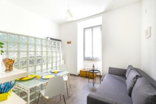 Hostly - Nicole Apartment Volturno- Full Rome Center - 4
