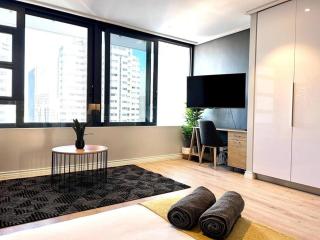 Skyline views Stylish Studio with Pool, parking no load shedding - Città del Capo - 1