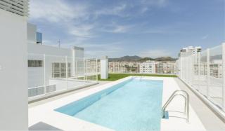 Fabuloso Apartamento nuevo con Parking y Piscina - Málaga - 9