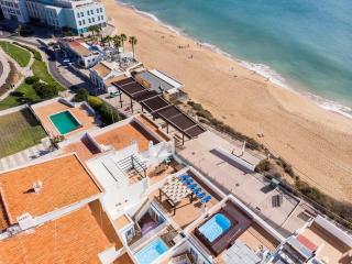 Refurbished beachfront house, Pool, AC, WiFi, Albufeira, sea view - Albufeira - 1