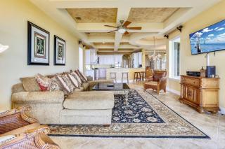 Hidden Treasure Beach House - 2