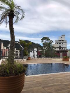 Encantadora Cobertura com piscina privada na praia do Tombo. - Guarujá - 7