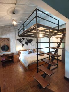 GENIEHOME No10 CLASSIC HOME 5BR6B free Wifi at SS2 PJ - 0