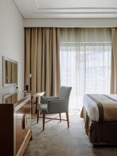 Belle Vue Building - 5