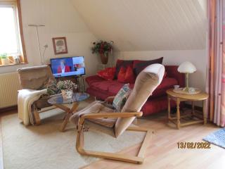 Haus mit Lilie und Rose - 9