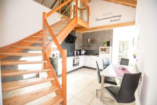 Landhaus Celina - Panoramastall Roßberg - 2