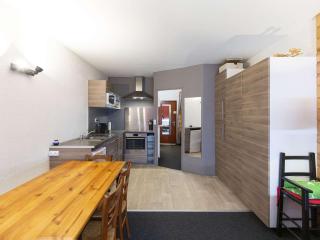 Appartement lumineux 6 pers plein centre, pied des pistes, balcon, vue montagne - FR-1-400-112 - Eaux-Bonnes - 6